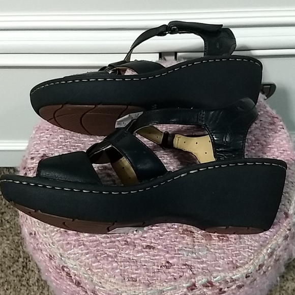 Clarks black leather sandals - Picture 4 of 10